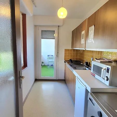 Апартаменты Happy 35 St Louis Сен-Луи